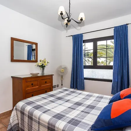 Dama Puerto del Carmen (Lanzarote)