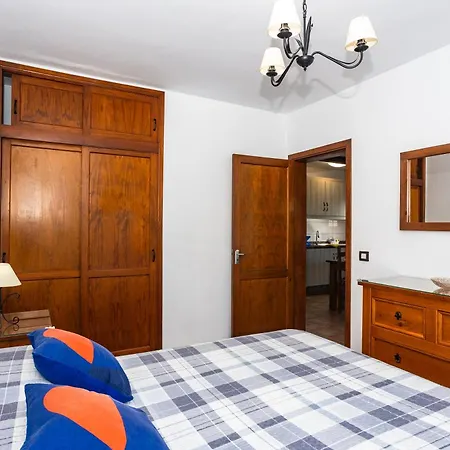 Dama Apartment *